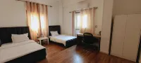 zhongyuanrenjia - Hot Tub