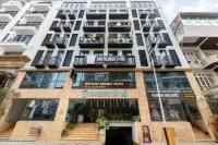 Westlake Emerald Suites Hotels in Hanoi
