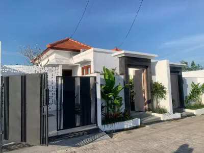 Villa Bluete Hotel dekat Toko Crystal Tabanan