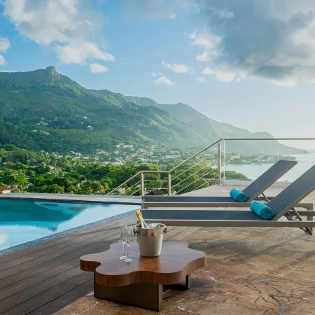 Gardens Hill Resort & Spa