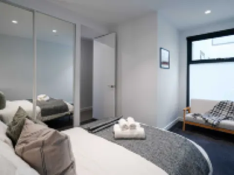 Hawthorn 1BR Apt - Close to Swinburne University 霍索恩區酒店