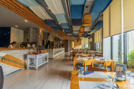 Oceanphere Villa by Prop Hopper Отели рядом с достопримечательностью «NONGNOOCH TROPICAL GARDEN»