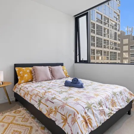 Ultra-Convenient CBD Pad 2BR - 2min to Southern Cross