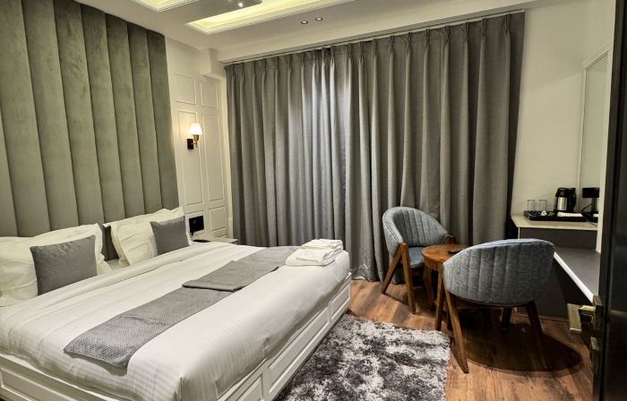 HOTEL LA SERA