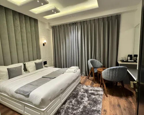 HOTEL LA SERA Hotels in Srinagar