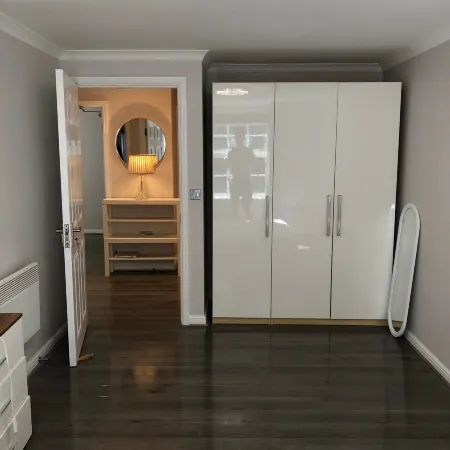 A Modern Apartment close to York City Centre with Free Parking