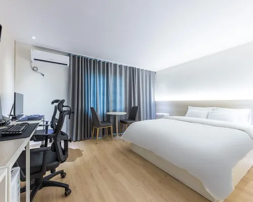 Daejeon Station Brown Dot Hotels near Skyroad