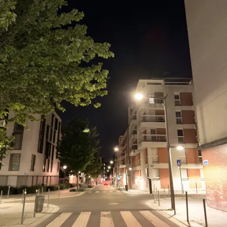 Elegant Massy Apartment near Paris and TGV/RER with 2 Parking Spaces