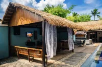 California Beach Pansol - Resorts