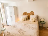 Elegant & Cosy Studio in the Heart of Historic Hyères - 3-نجوم