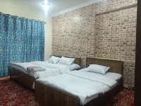 Coachman Homestay - parking