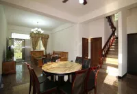 Maogongshi Seaview B&B