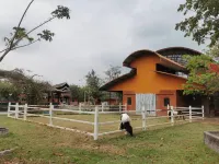 Amphawa Horse Farm Hotels in 