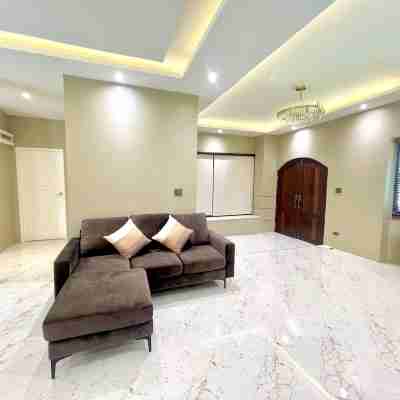 JM Pool Villa Rooms