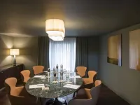 Columbus Urban Resort Hotels near Tuscany Hall