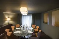 Columbus Urban Resort