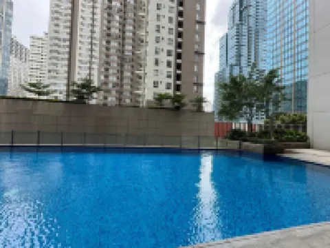 COZI Modern Uptown | Grand Hyatt BGC