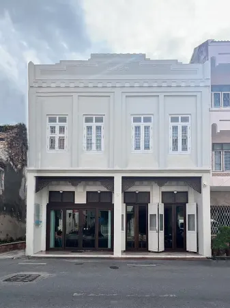 Casa Der See Boutique House Отели рядом с достопримечательностью «Wat Bo Thong»