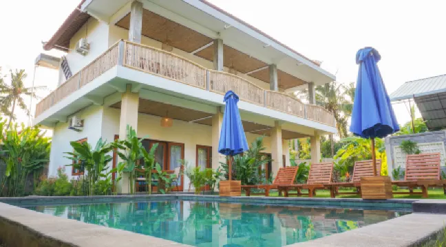 The Raka Villa Amed Отели рядом с достопримечательностью «Lipah Beach»