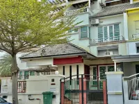 Cozy Homestay in Karpal Singh by 3C