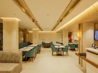 Olwen Suites Hotels near Kakkanad