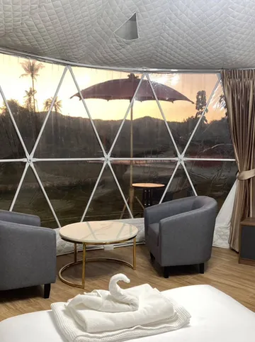 รูปภาพของเดอะเมโดว แกลมปิ้ง