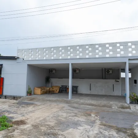 ELBA Guesthouse Near UNNES By ARBA