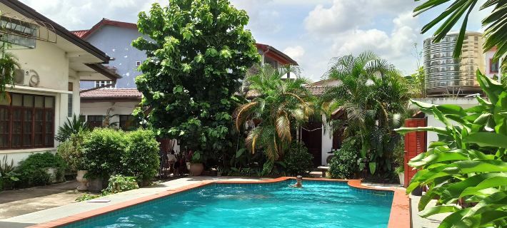Villa Sisavad ヴィエンチャンのホテル