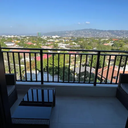 SERENITY SUITES