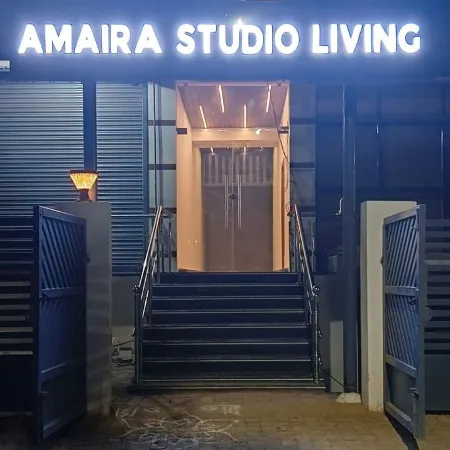 Amaira Studio Living