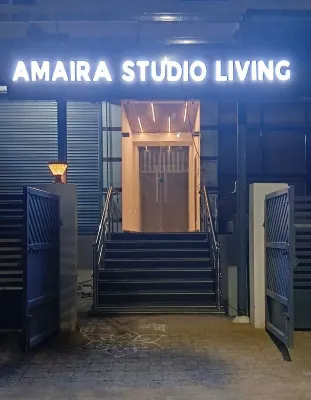 Amaira Studio Living