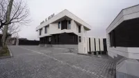 Hotel Elion Hotels in Zovuni