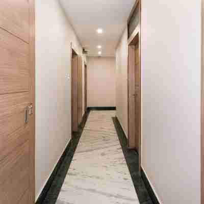 Pal Comforts Hotel Exterior