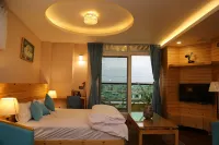 Lalit Service Apartment