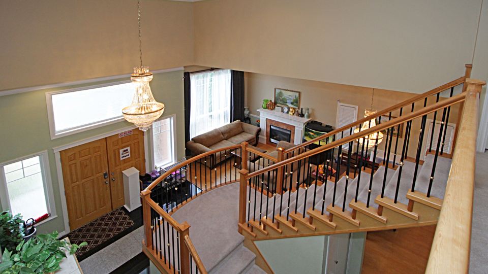 Elegant Stay Near YVR