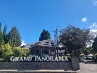 Grand Panorama Lembang Hotel dekat Gereja Katolik Santa Maria Fatima, Lembang