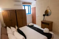 Dionisia Gozitan Villa and Pool - Happy Rentals