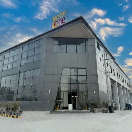 Hotel One Gujranwala