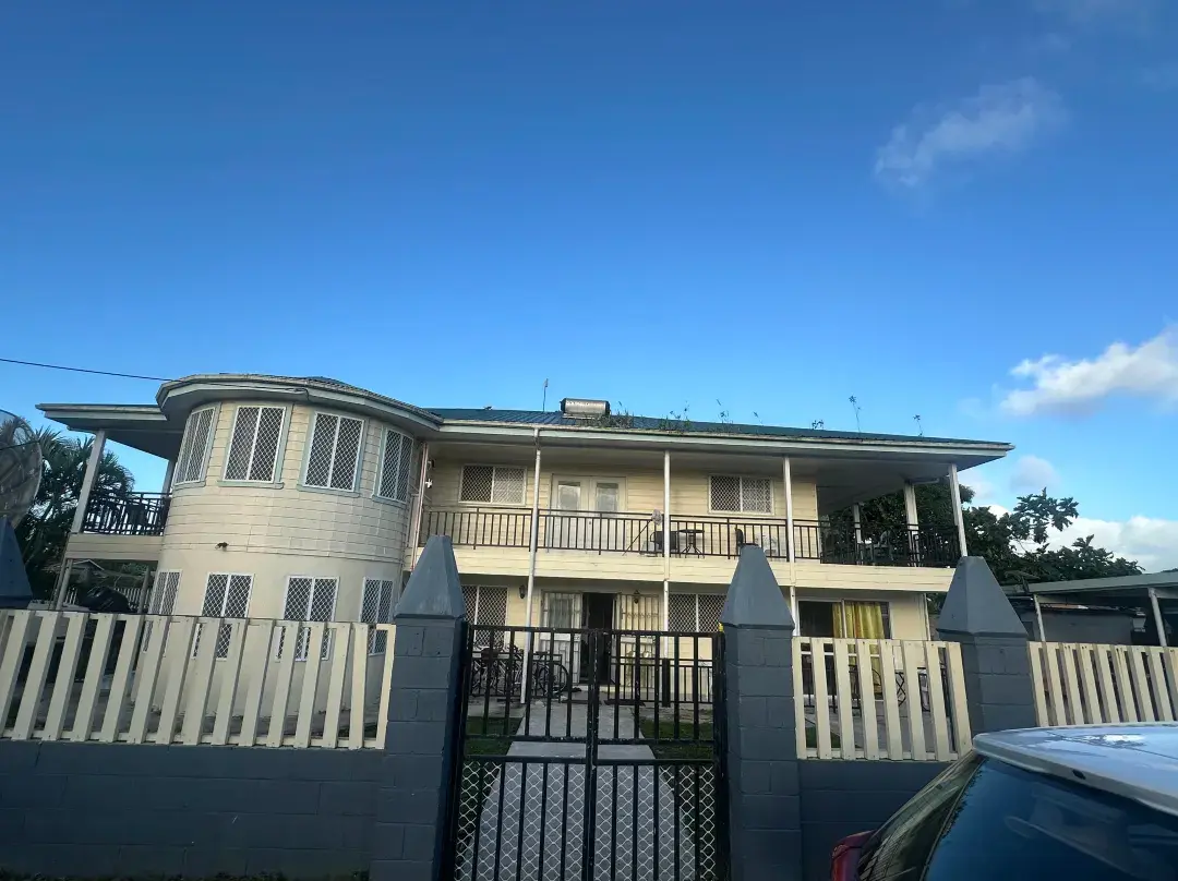 Kentigate Adventure Villa & Scooter Rental - Tonga