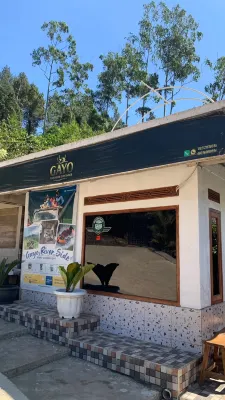 Cozzy Gayo Riverside - Guest houses