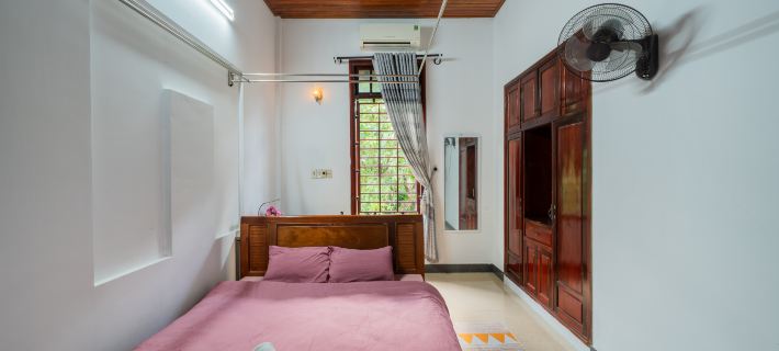 Live like a local Homestay - Cozy Garden Room Hotels in Huế