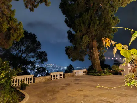 Magnolia Lodge Отели в г. Алмора