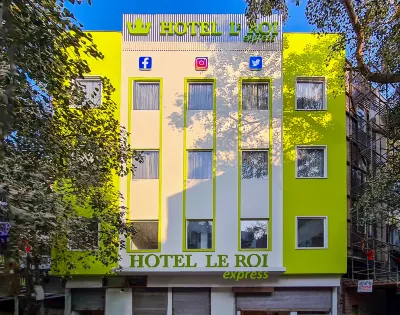 Hotel Le Roi Express @ Karol Bagh