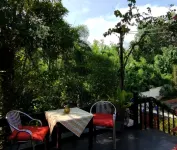 CHILLI'S Home Hotell i Don Kaeo