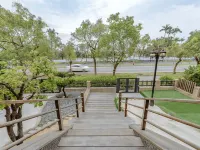Green Castle B&B Hotels near Lotung
