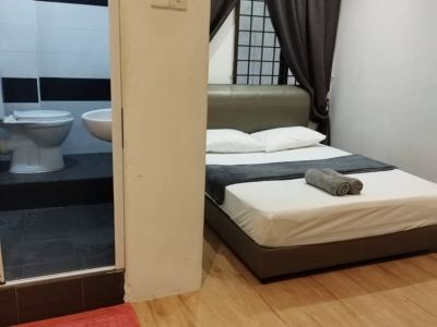 COMFORTABLE STAY GUEST HOUSE