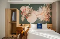 Fun stay inn Chengdu فنادق في تايبيه