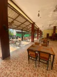 Vang Vieng Hana Riverside Hotel