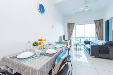 Private 5 star home @ Sky.Pod