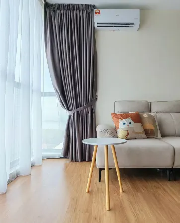 Leisure City NightView 2BR Urban Suites Georgetown